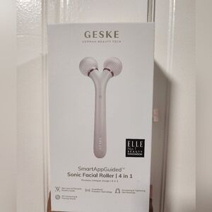 GESKE SmartAppGuided Sonic Facial Roller 4-in-1